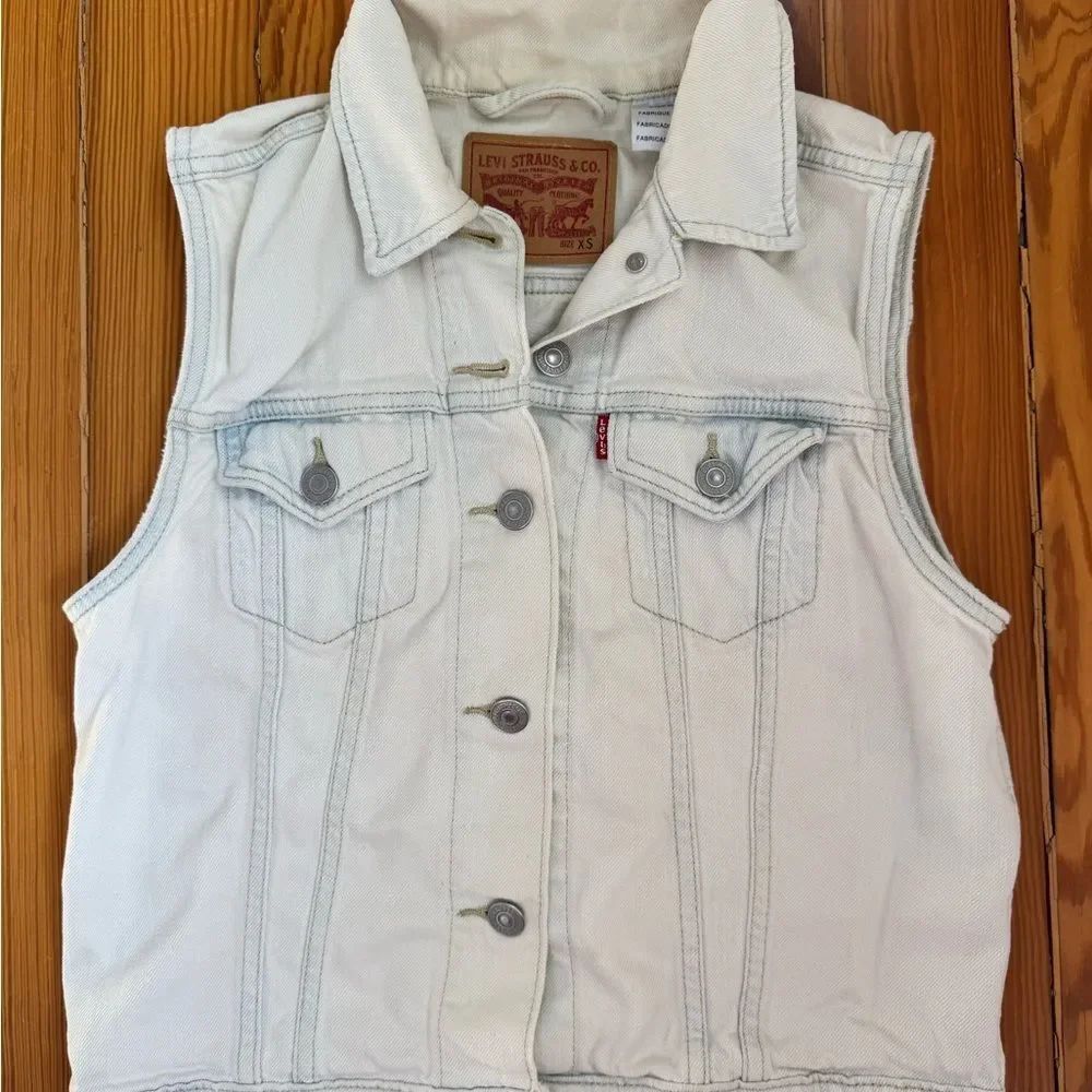 Levi's Denim Sleeveless Button Vest